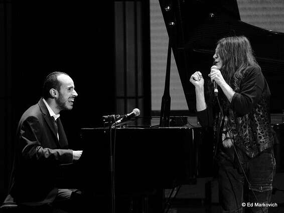 צעיר ומוכשר. תום אורן, קורין אלאל // צילום: אד מרקוביץ'